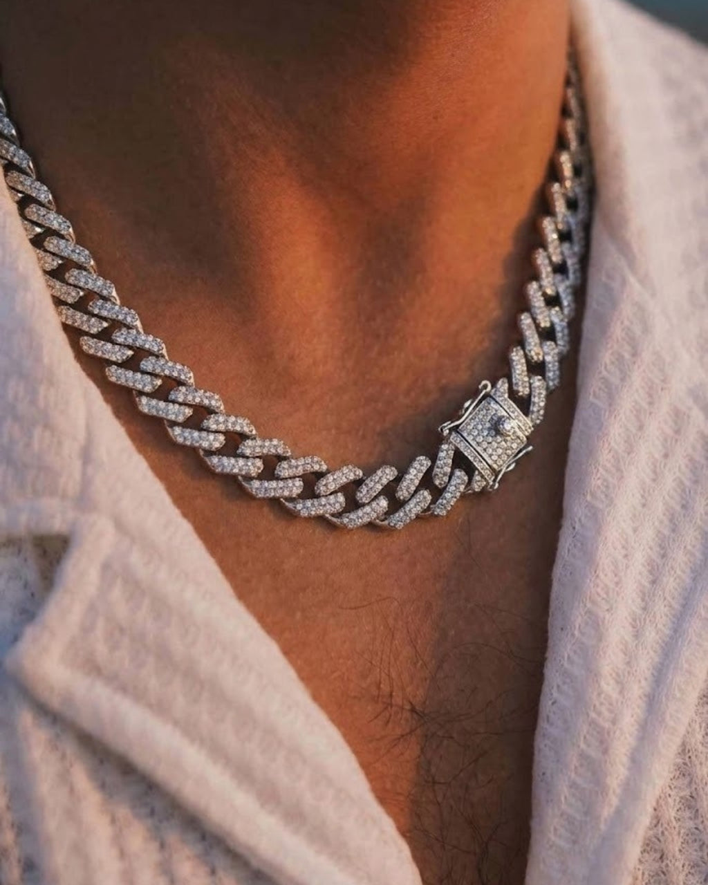 Frost Link Necklace