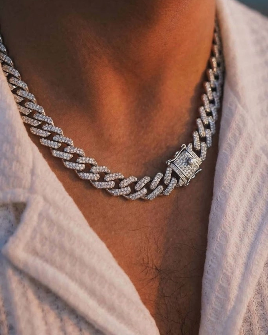 Frost Link Necklace