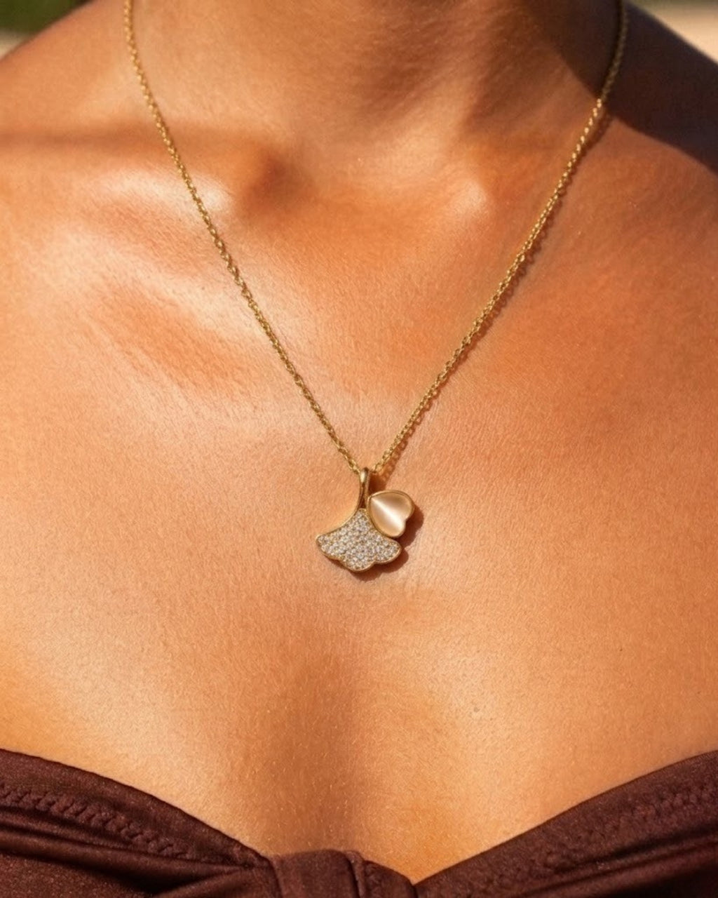 Sweetheart Glow Necklace