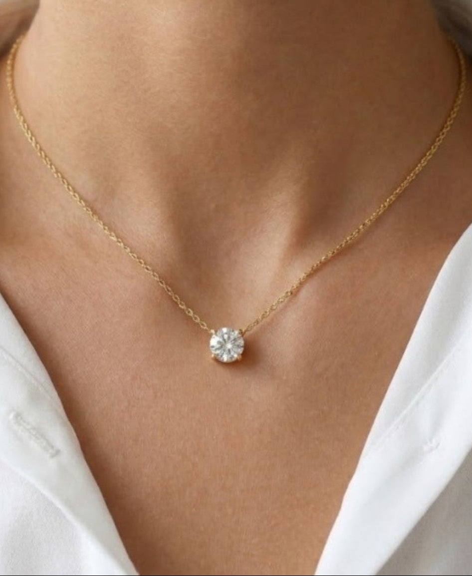 Diamond Studded Pendant Necklace